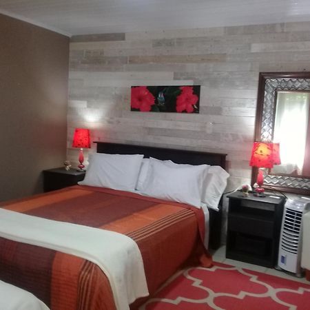 אלאג'ואלה Rancha Azul Inn מראה חיצוני תמונה