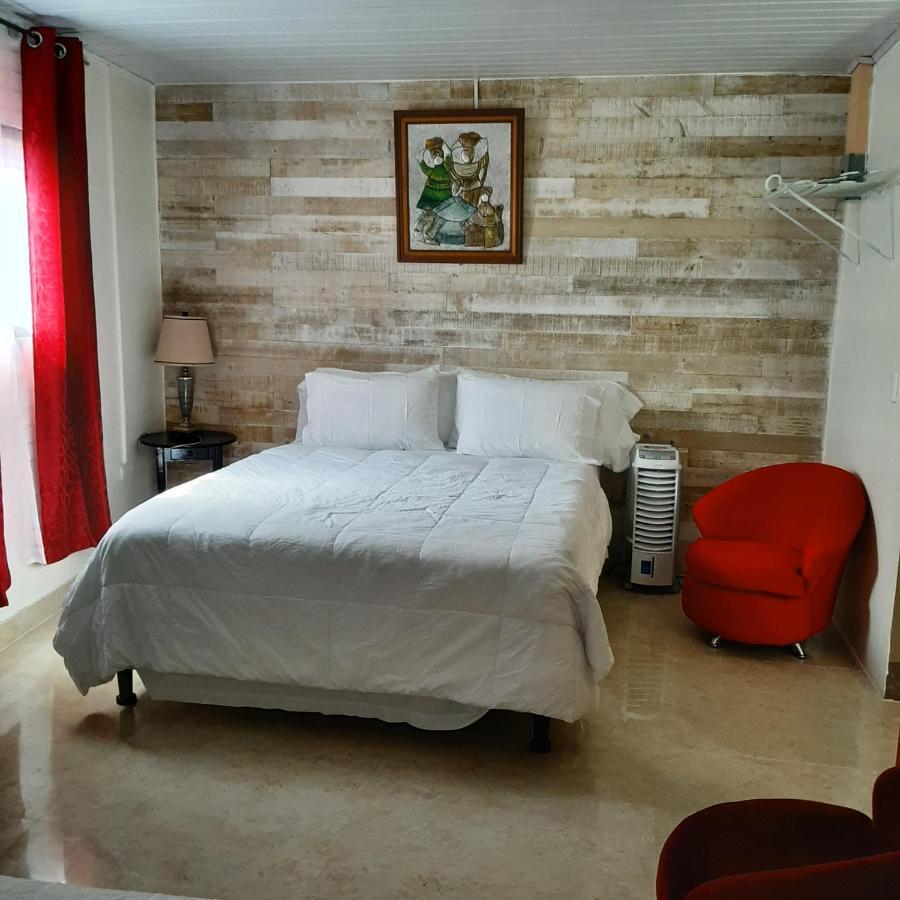 אלאג'ואלה Rancha Azul Inn מראה חיצוני תמונה