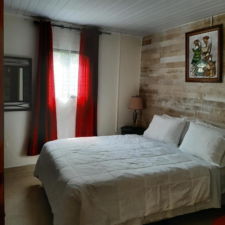 אלאג'ואלה Rancha Azul Inn מראה חיצוני תמונה